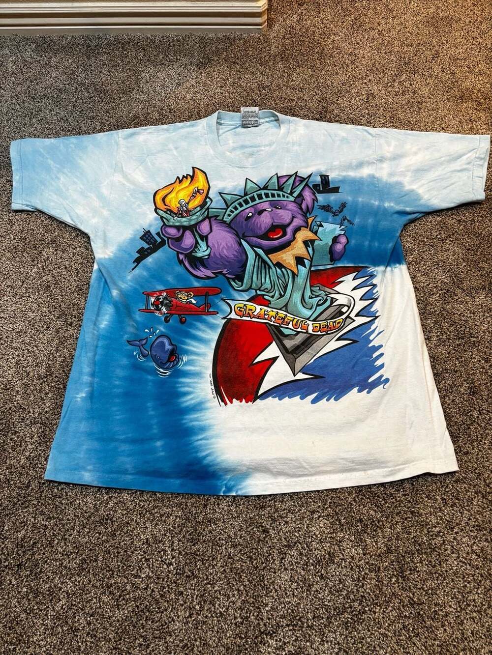 Vintage 1990s Liquid Blue Grateful Dead Statue of Liberty Tie Dye T-Shirt